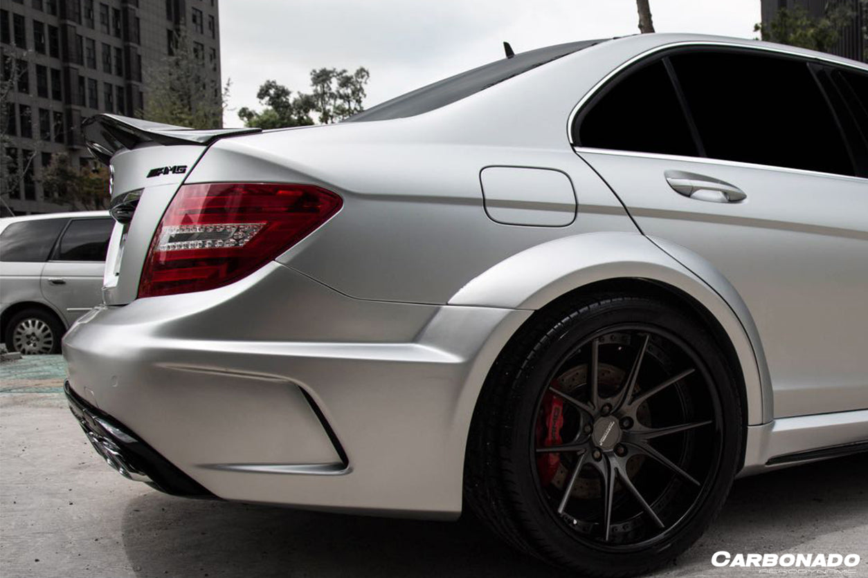 2008-2014 Mercedes Benz W204 C Class/ C63 AMG Sedan RT Style Carbon Fiber Trunk Spoiler - Carbonado