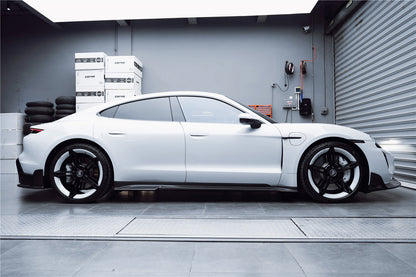 2019-2024 Porsche Taycan & 4 & 4S & GTS & TURBO CADO Style Side Skirts - Carbonado