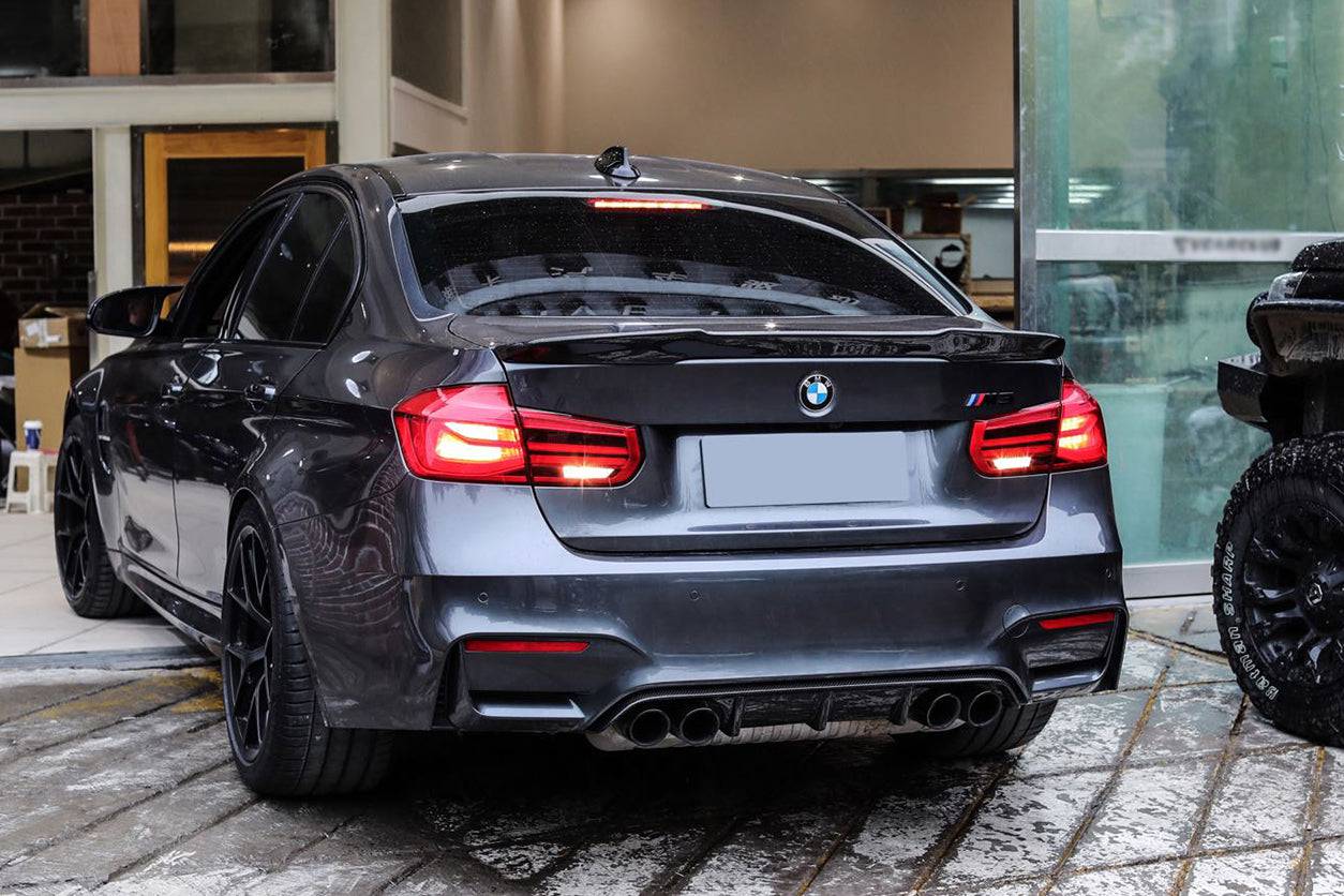 2014-2020 BMW M3 F80/ 3 Series F30 F35 VRS Style Carbon Fiber Trunk Spoiler - Carbonado