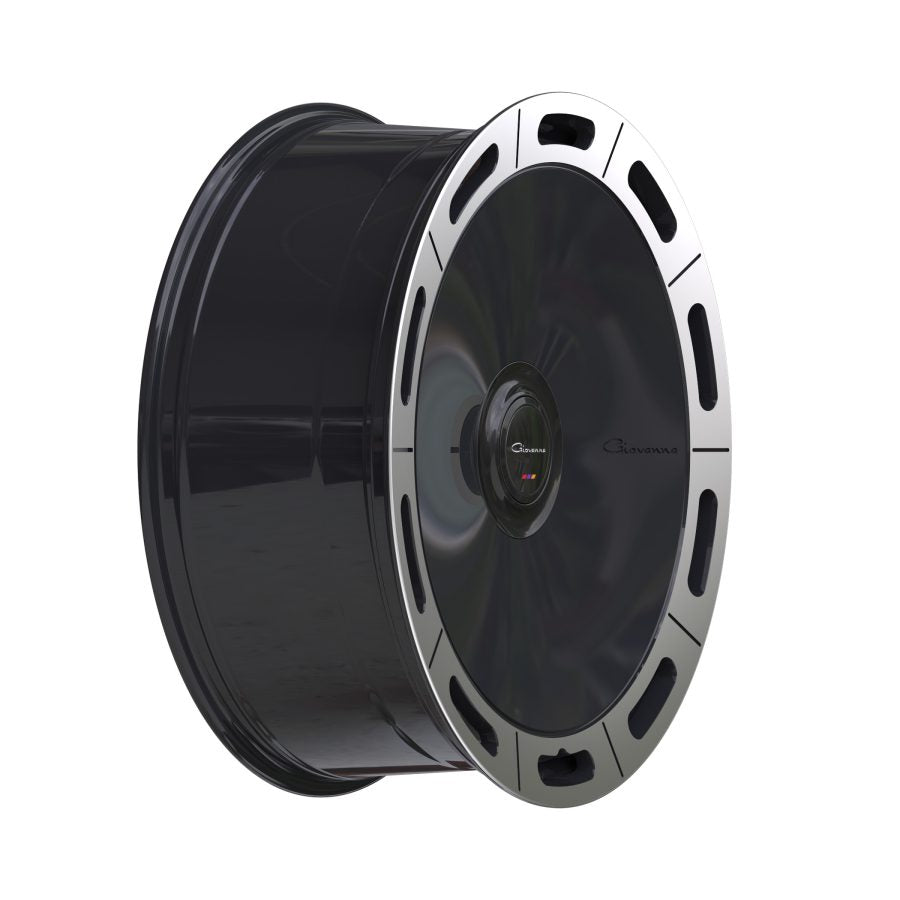 Giovanna AMUR-X machined black wheel detail