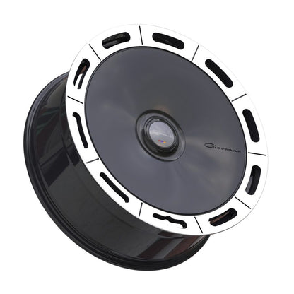 Giovanna AMUR-X machined black wheel detail