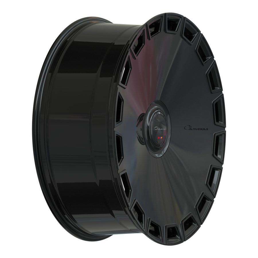 Giovanna DICOTTO gloss black wheel detail