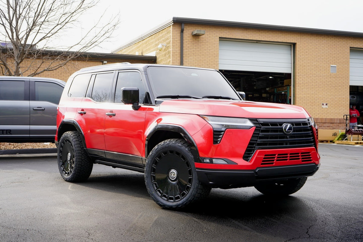 Installation example: Lexus GX-22″-Dicotto-Gloss Black. Wheel size and vehicle setup may differ from this set.
