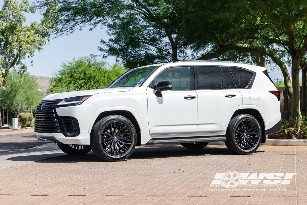 Lexus LX600-22″-Como 12-Gloss Black – Koko Kuture COMO 12 wheels on vehicle