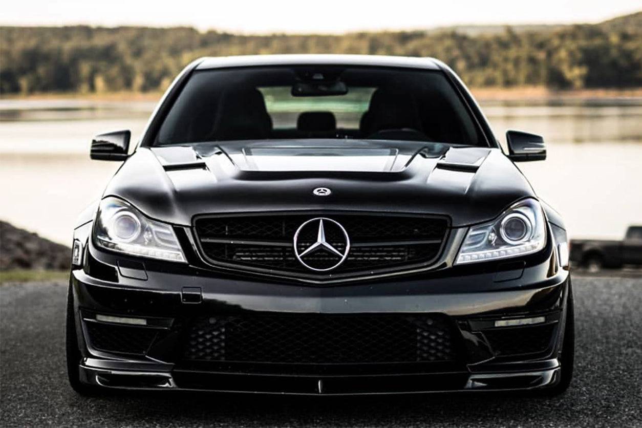 2012-2014 Mercedes Benz W204 C63 AMG VS Style Carbon Fiber Front Lip - Carbonado