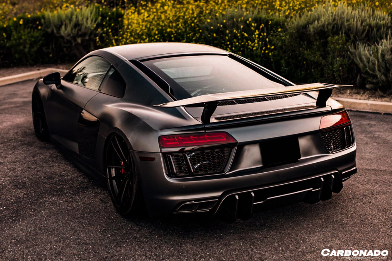 2016-2019 Audi R8 Coupe/Spyder VRS Style Carbon Fiber Rear Diffuser - Carbonado