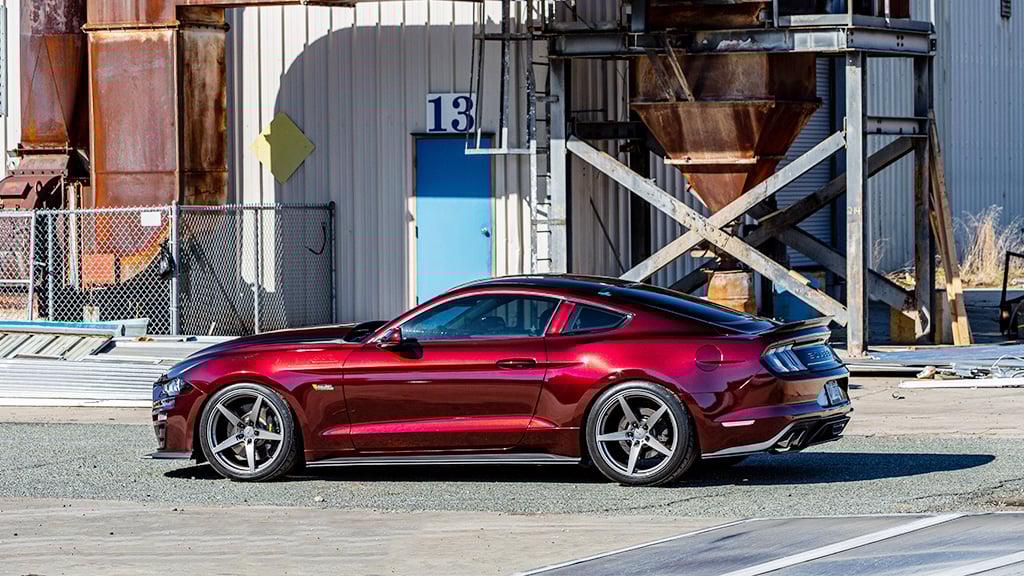 20" Velgen Classic5 V2 Gloss Gunmetal 5x114.3 ( Staggered Set ) ( Set of 4 )