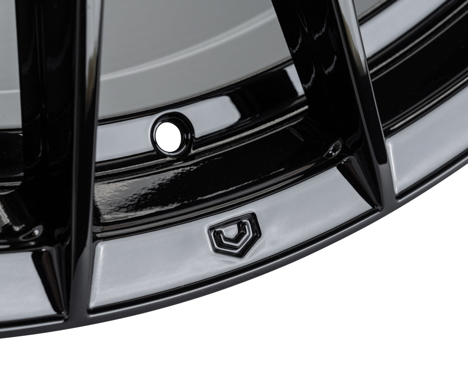 Vossen HFX4 Gloss Black wheel — gallery photo 4