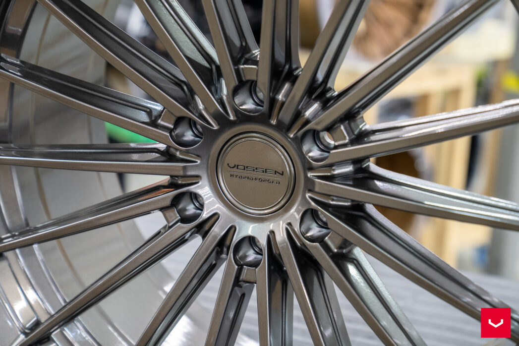 Vossen HFX4 Gloss Gunmetal wheel — gallery photo 5