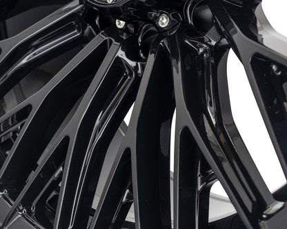 Vossen HFX6 eight-lug Gloss Black detail
