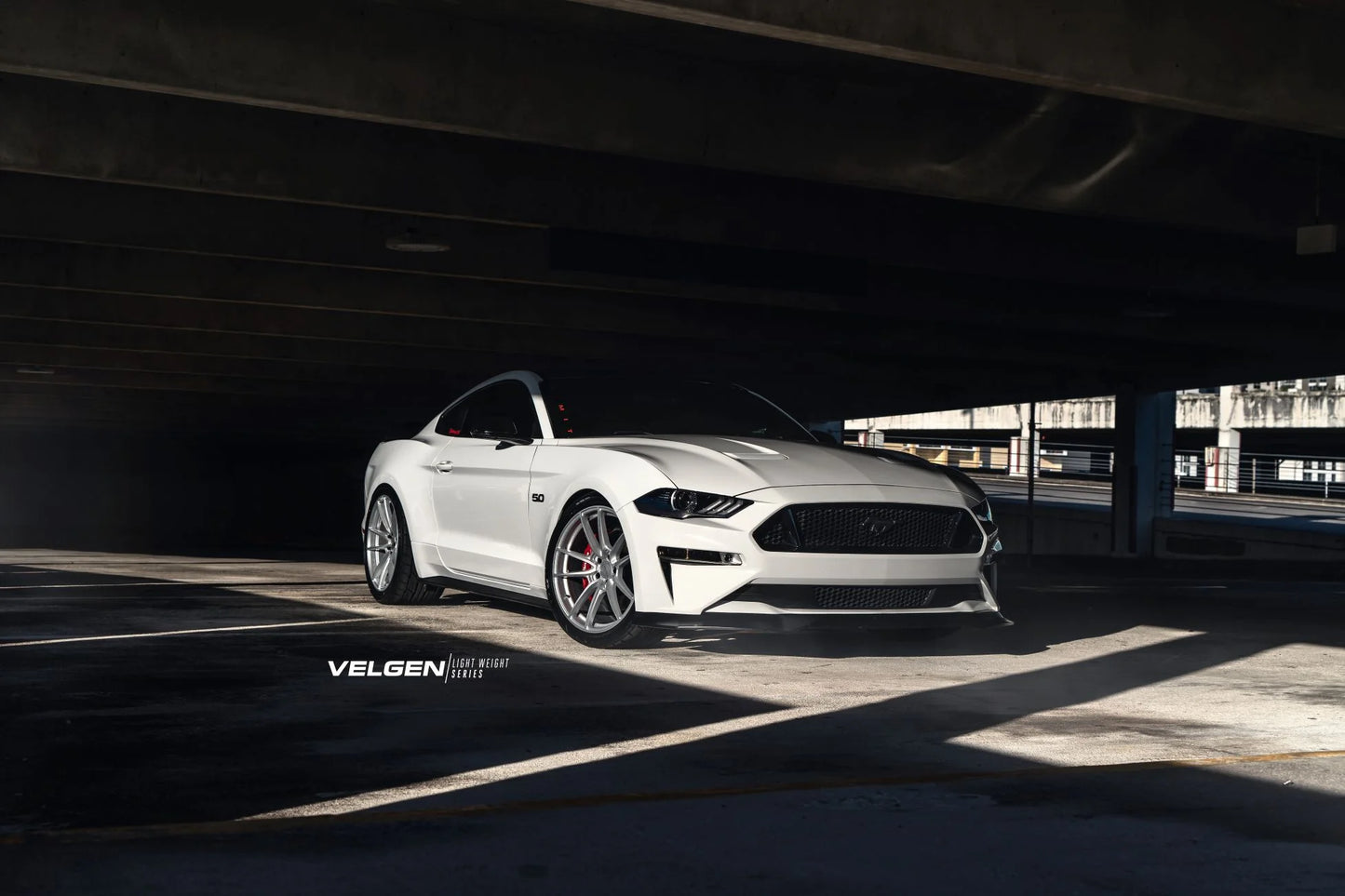 20" Velgen VF5 Gloss Silver 5x114.3 ( Staggered Set ) ( Set of 4 )