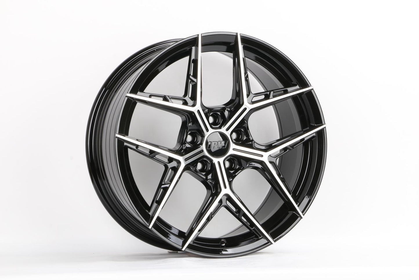 E032 Black Machined Face 18x8.5 ET35 5x114.3 - Square Set (4 Wheels)